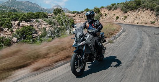 Nieuwe kleuropties voor Suzuki V-Strom 800 en V-Strom 800DE